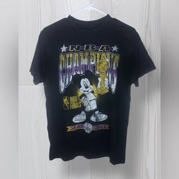NBA X JUNKFOOD Women’s 2020 Disney Lakers Mickey Mouse Graphic Tee - Image 2