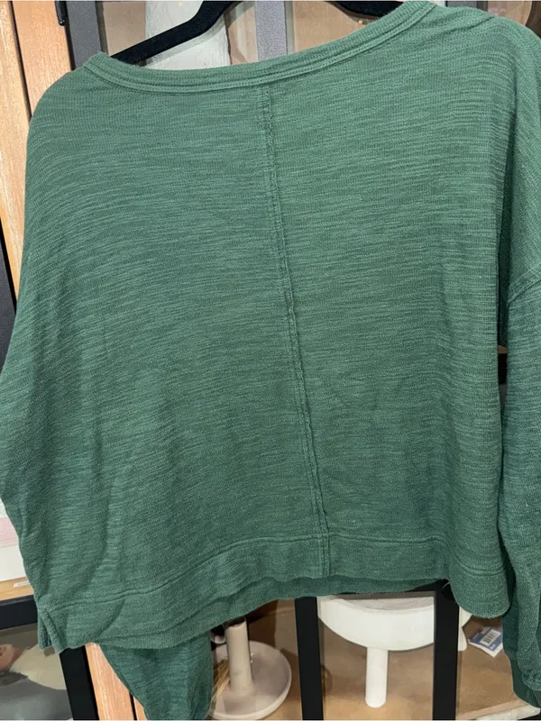 Aerie forest green long sleeve cropped tee pullover ribbed pocket ribbed knit - Image 3