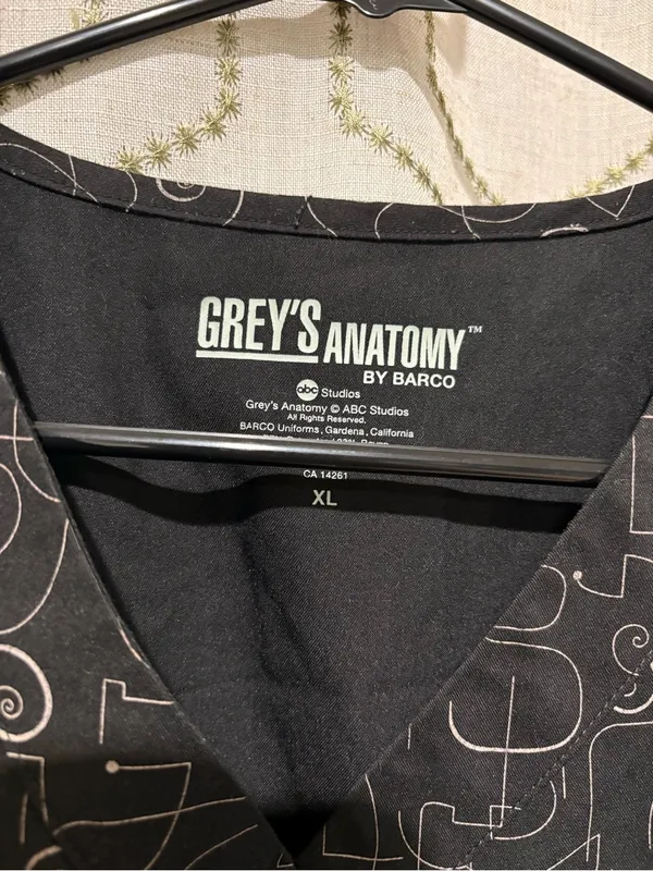 Grey's Anatomy Black Scrub Top V-Neck XL - Image 2