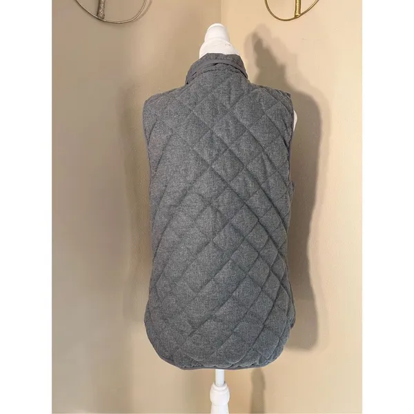 Old Navy Full Zip Lightweight Quilted Vest Women's Small - Image 8