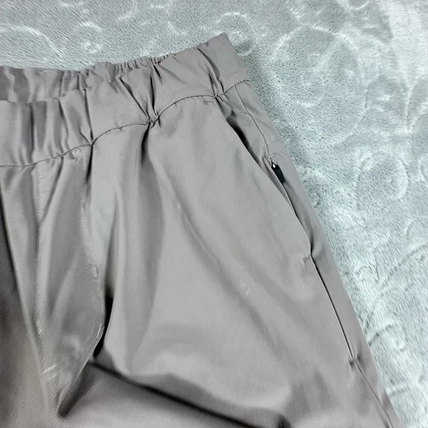 Vuori Miles Ankle Pants Women XS Chia Brown Tapered Joggers Zip Pocket Travel - Image 6