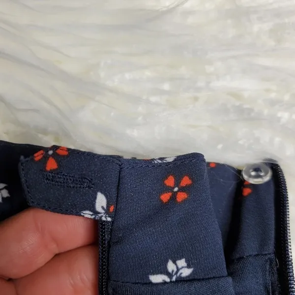 H&M Mistletoe Print Skirt‎ - Image 4