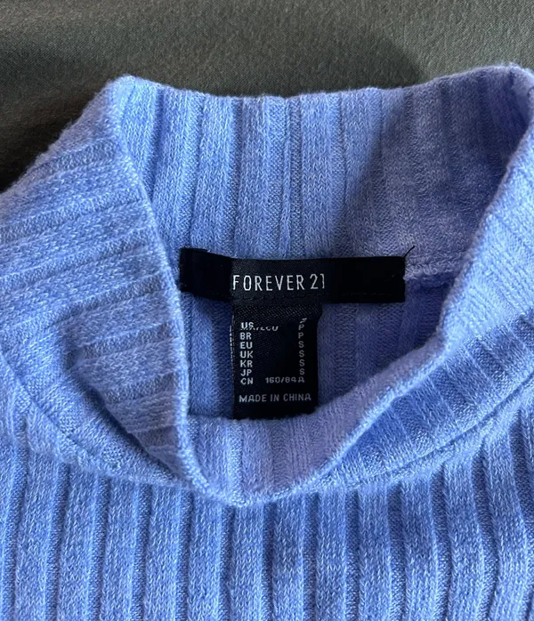 Forever 21 Turtleneck Crop Sweater - Image 2