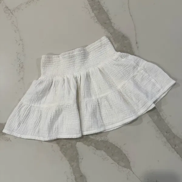 White Fox Smocked Flowy Mini Skirt Women’s Small White Gauze Lightweight Summer - Image 7