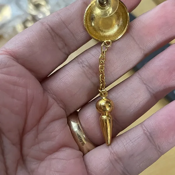 Unique Vintage Gold Chain Drop Earrings - Image 3
