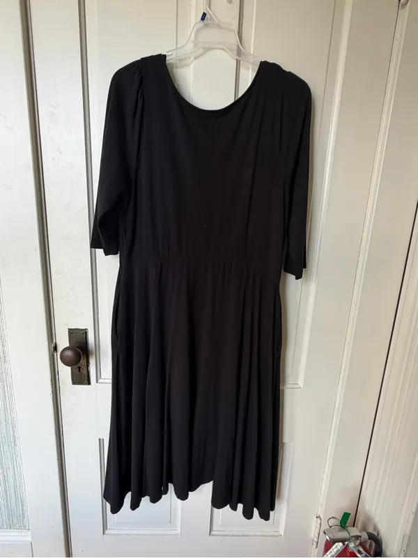 Ava & Viv Black Square-Neck Midi Dress - Image 3