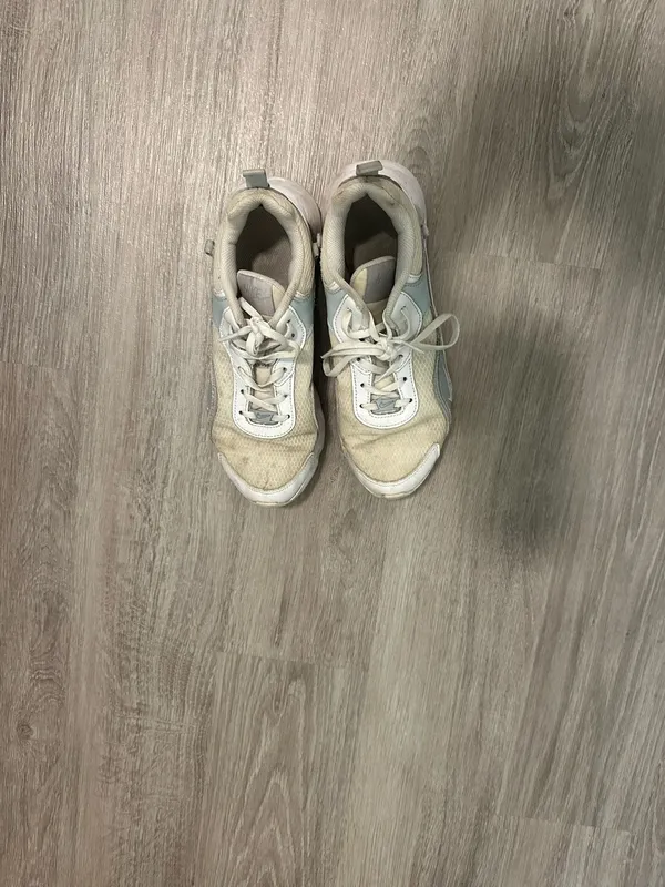 Nike Shoes Women’s - Image 5