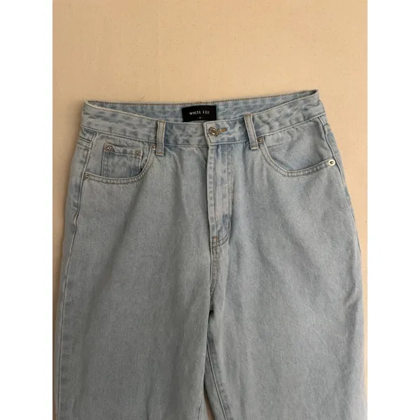 White Fox Boutique Light Wash High Waisted Straight Leg Denim Jeans Blue Women M - Image 5
