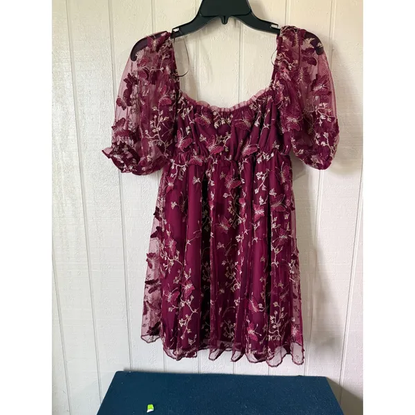 Allison + Kelly Burgundy Butterfly Embroidered Mesh Puff Sleeve Mini Dress XS - Image 4
