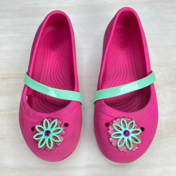 Crocs Womens J3 Pink Mary Jane Flats Mint Green Strap Flower Detail SKU-A31 - Image 3