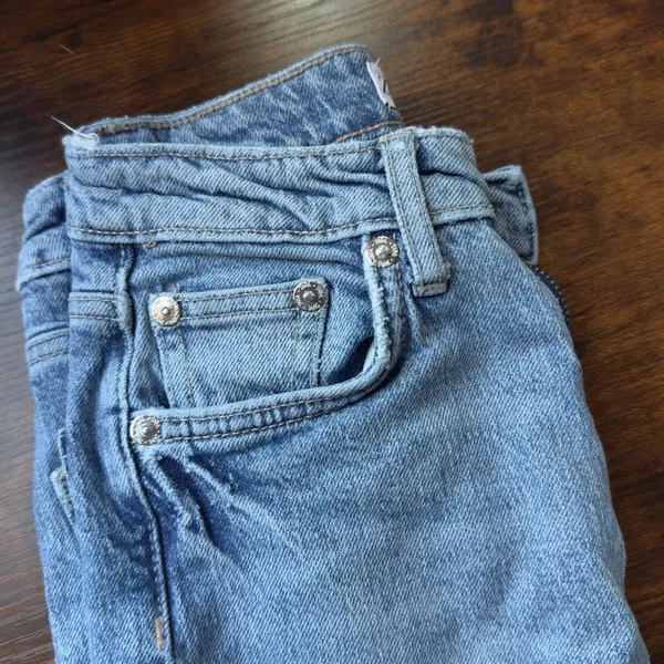 Zara Light Wash Blue Denim Jeans Straight Leg High Waist Size 0 - Image 5