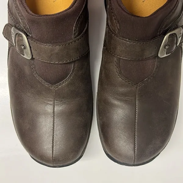 Merrell Brown Performance Slip-on Faux Buckle Footwear Shoes- Size 8 - Image 4