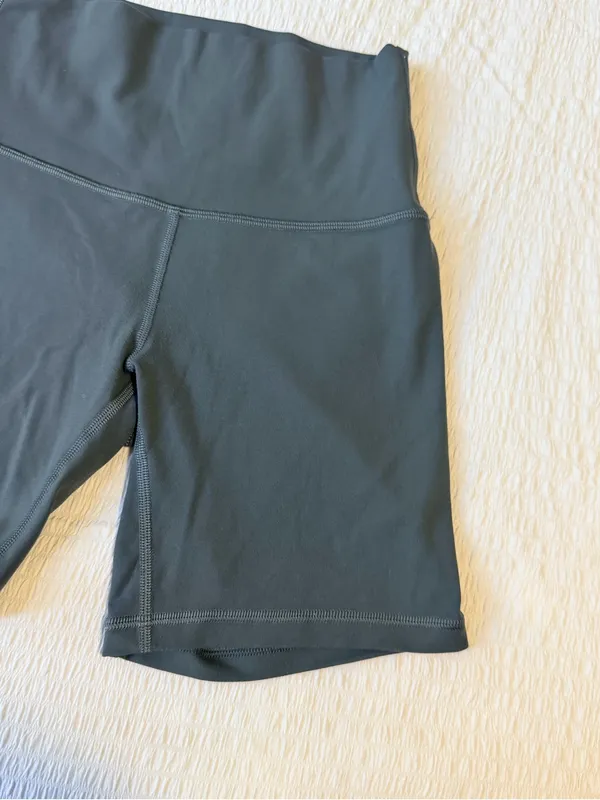 Lululemon Align High-Rise Short 6" *Grey Sage - Size 4 (Buttery Soft Nulu) - Image 3