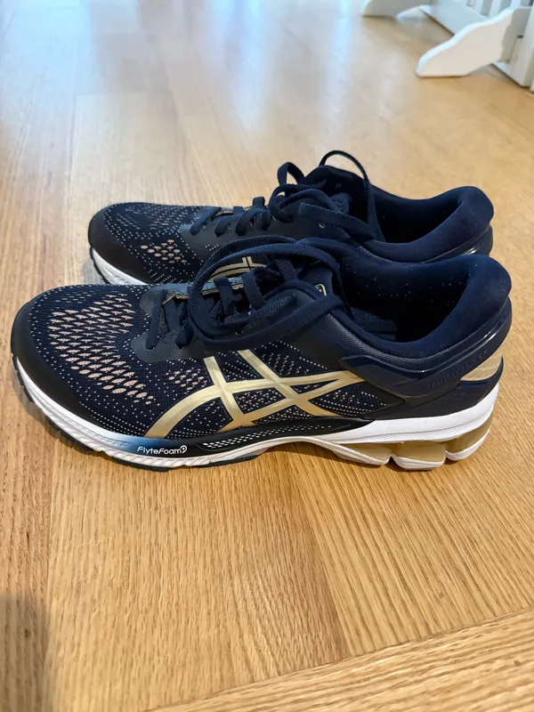 ASICS Shoes - Image 2