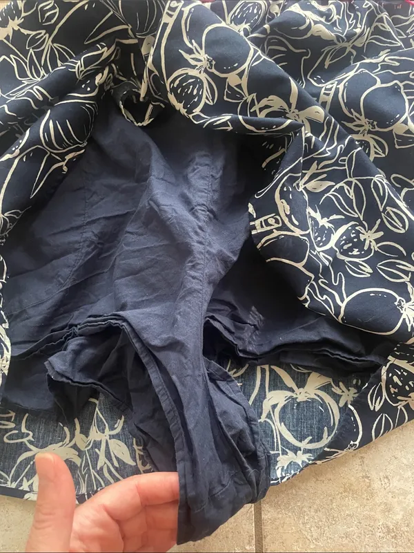 Abercrombie & Fitch Emerson Off-The-Shoulder Skort Navy Pattern - Image 16