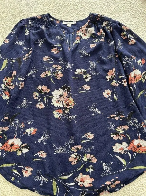 Fun2Fun Navy Blue Floral Boho Kenmore Split Neck Stretch Blouse Size S - Image 5