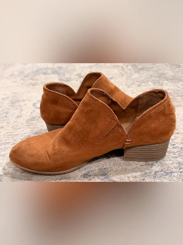 Final price Ladies American Eagle Suede Booties - Image 7