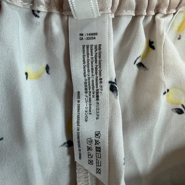 Flora Nikrooz Women's Small Lemon Print Satin Sleepwear Shorts with Lace Trim - Image 6