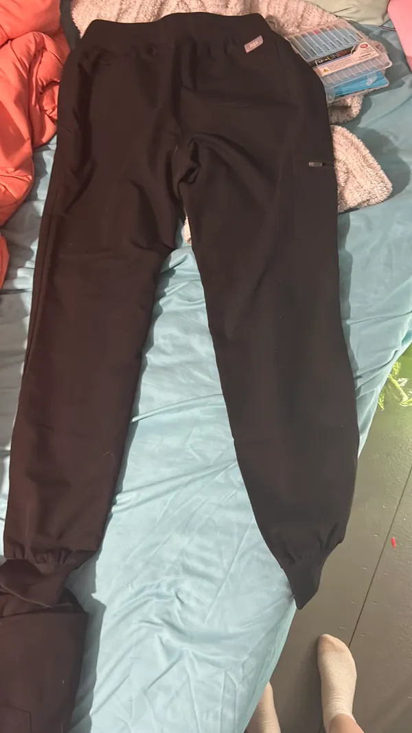 FIGS Scrub Pants - Image 3