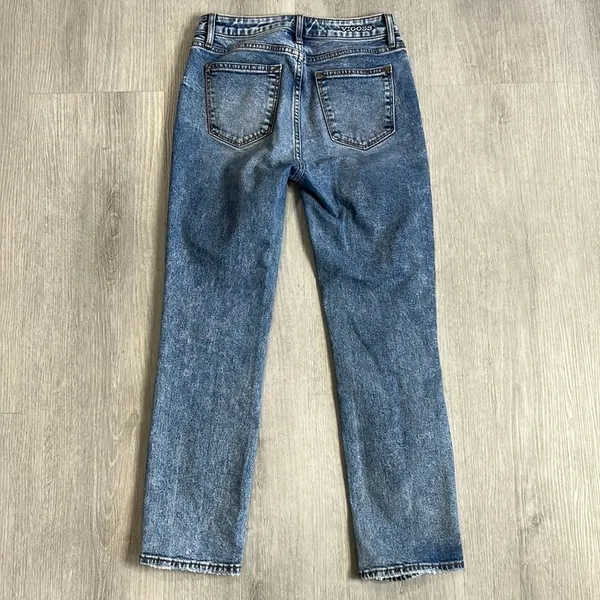 Vigoss • Stevie cropped straight leg distressed jeans - Image 2