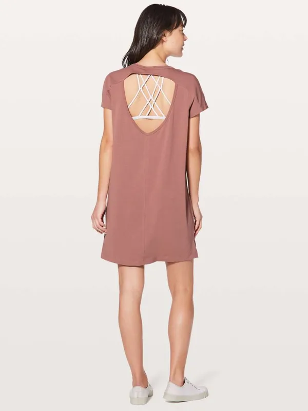 Lululemon Day Tripper Dress Casual Quicksand Size Small - Image 2