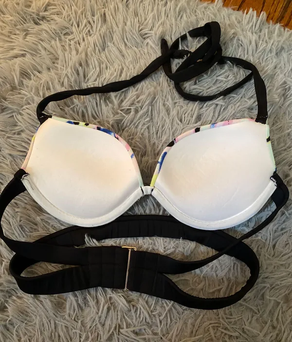 Victoria's Secret Bikini Top - Image 3