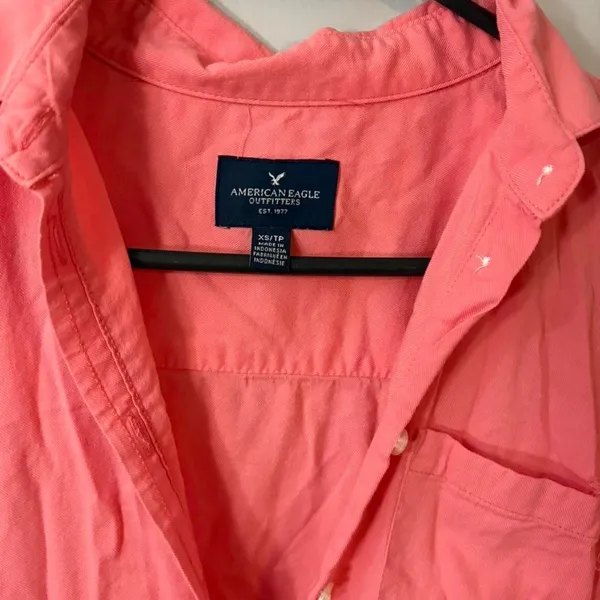 american‎ eagle pink button up Size XS - Image 2