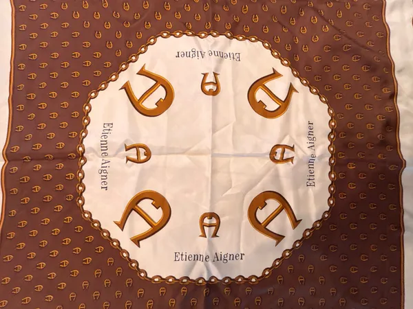 VINTAGE: Etienne Aigner | classic, square silk scarf - Image 4