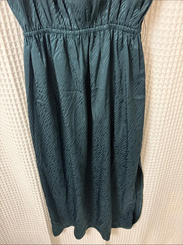 Karlie Satin Forest Midi Dress Size Small - Image 8