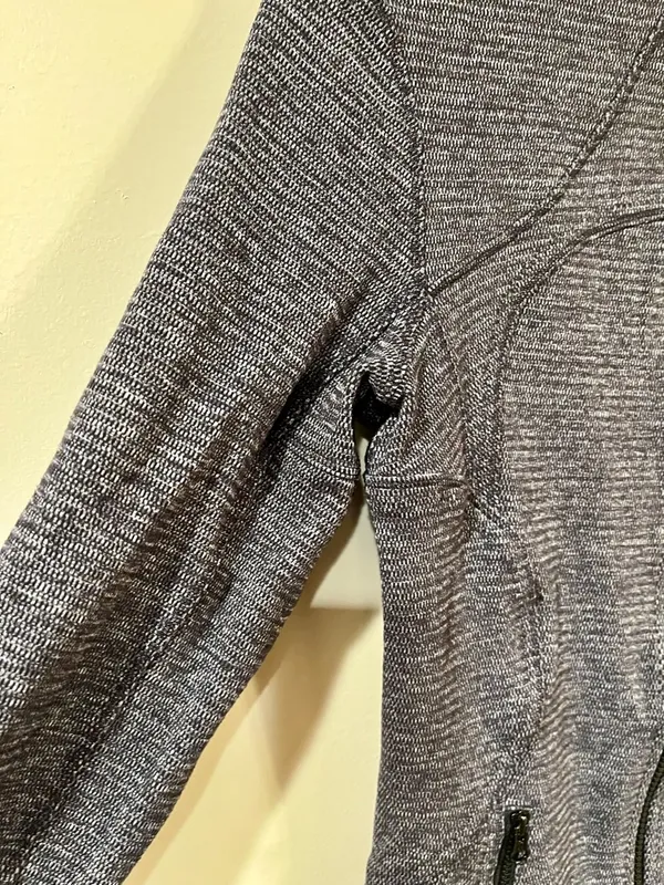 lululemon athletica Define Jacket in Heathered Gray - Size 2/4 - Image 4