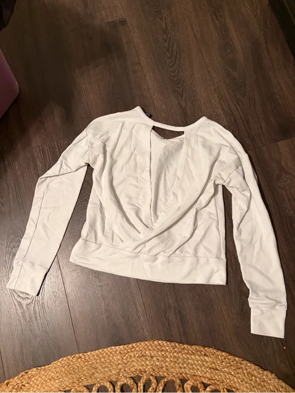 Nike White Women’s Long-Sleeve Open-Back Sweatshirt XS - Image 2