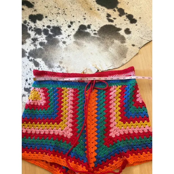 FARM RIO Colorful Crochet Knit Shorts Size‎ Medium - Image 5