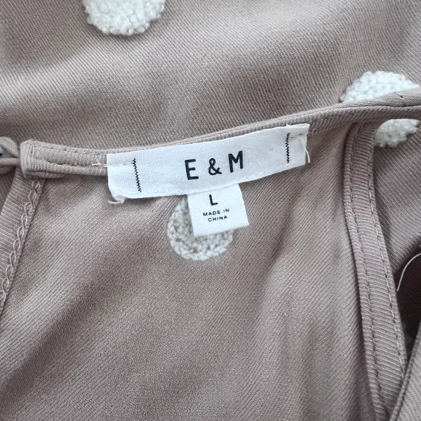 E&M Tan & White Textured Dot Relaxed Fit Tank Top - Image 7