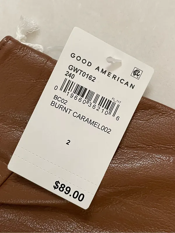 Good American NWT Faux Leather Sleeveless Shell Top Size 2 - Image 5