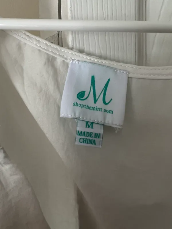 The Mint Boutique Top White Size M - Image 2