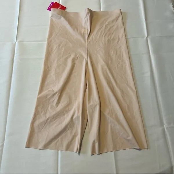NWT SPANX Thinstincts High Waisted Mid-Thigh Shorts Nude Shapewear Size XL - Image 7