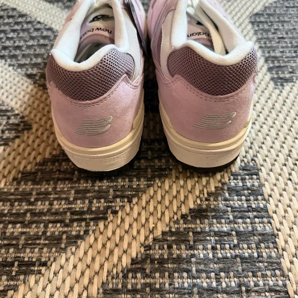New Balance 550 Court Womens Sneaker Pink purple/ Rose Violet Size 9.5 - Image 7