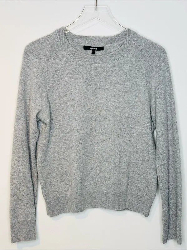 Quince Women's Gray Cashmere Crewneck Sweater Top - Image 10
