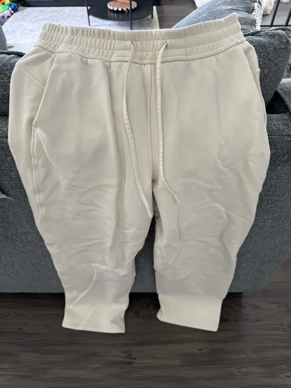Lululemon Loungeful Straight Leg Pant Bone Size 6 Fleece Sweatpants - Image 3