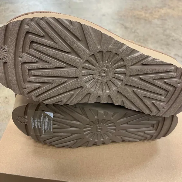 Ugg Women's Tan and Brown Boots - Image 7