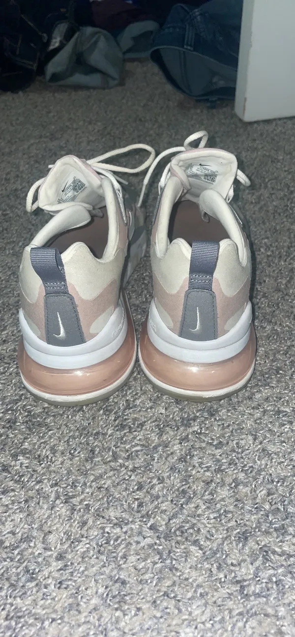 Nike Air Max 270 React - Image 2