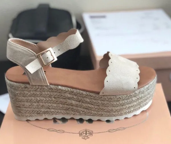 Ams Nude/Natural scalloped Espadrille Wedge - Image 2