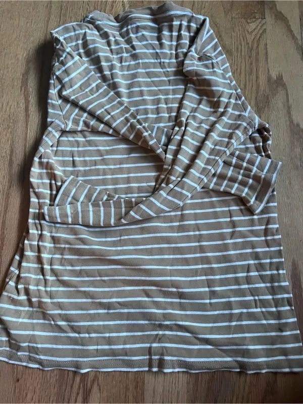 Women’s Ralph Lauren Sports Long Sleeve Tan and Whited Striped size Small - Image 3