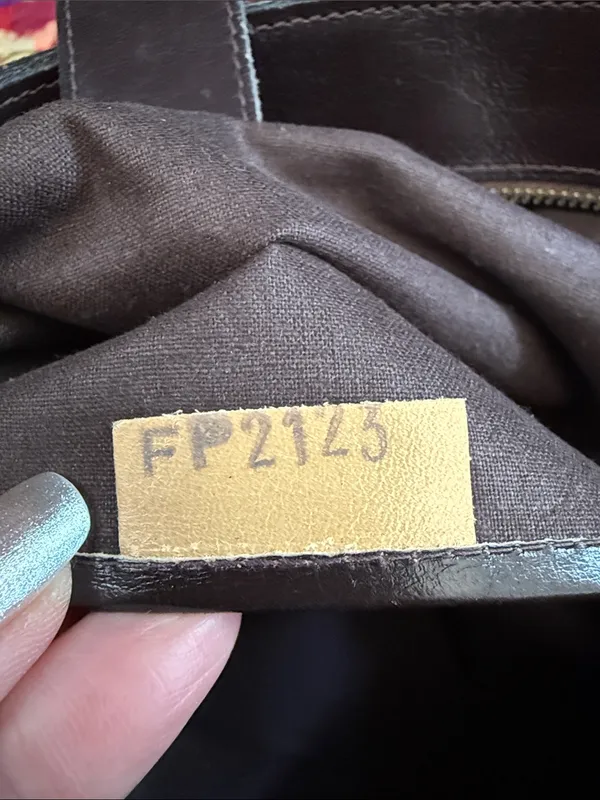 Vintage 70s/80s Salvatore Ferragamo Brown Suede Classic Boho Hippie Clutch Bag - Image 6