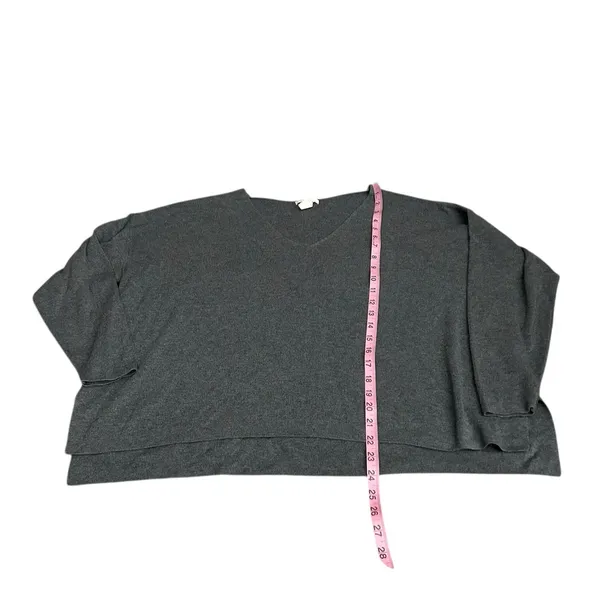 H&M gray oversized sweater - Image 2