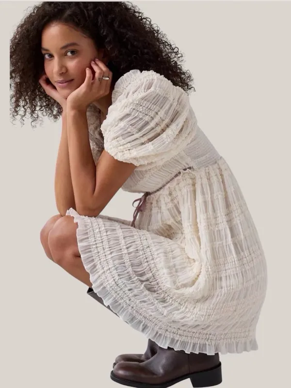 Urban Outfitters Daphne Puff Sleeve Dress Size Large - Image 2