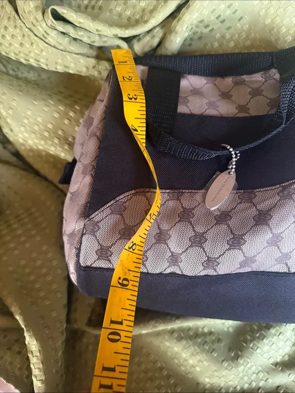 Patterned Beige and Brown Cosmetic lunch Bag with Black Trim Tan - Image 9