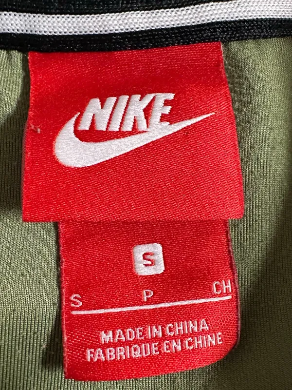 Nike Crop Top - Image 5