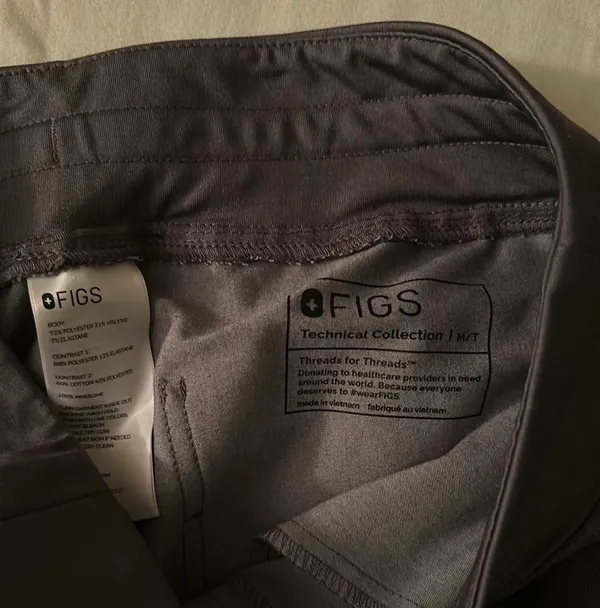FIGS Jogger Scrub Pants - Image 3