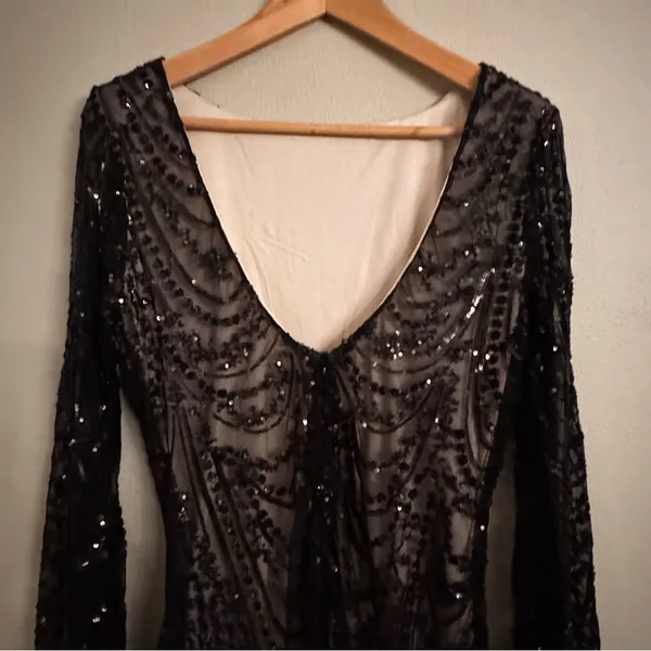 BALTIC BORN Elizabeth Sequin Midi‎ Dress - Image 5